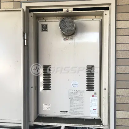 施工前の給湯器（YG2401RG）