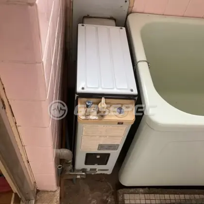 施工前の給湯器（31-480）