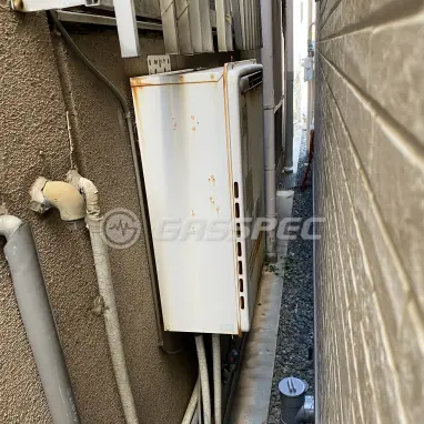 施工前の給湯器（GT-243AWX-1）