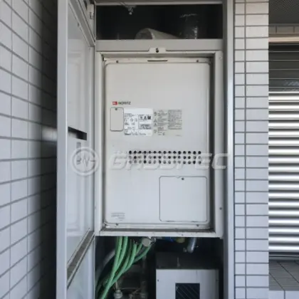 施工前の暖房熱源機（GTH-2434AWX3H-H）