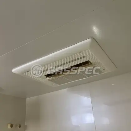 施工前の浴室乾燥機（FD2809J3）
