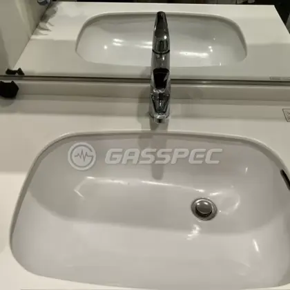 施工前の水栓・蛇口（FA616H）