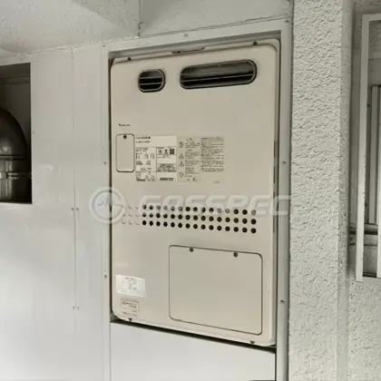 施工前の暖房熱源機（GTH-2417AWX6H）