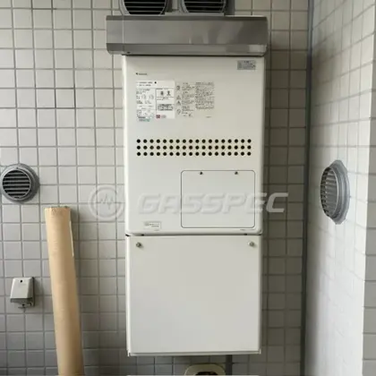 施工前の暖房熱源機（GTH-2413AWXH）
