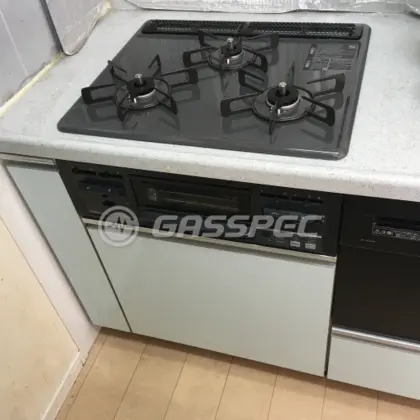 施工後のビルトインガスコンロ（リンナイ RS31M5H2R-BW）