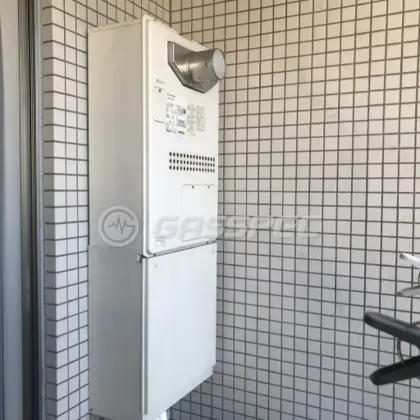 施工前の暖房熱源機（GTH-2417SAWX3H-T）
