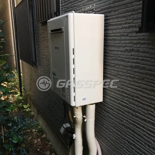 交換後の給湯器（ノーリツ GT-2460SAWX-1 BL）