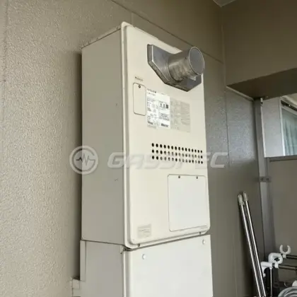 施工前の暖房熱源機（GTH-2417SAWX3H-T）