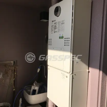 施工後の暖房熱源機（ノーリツ GTH-C2460SAW BL）
