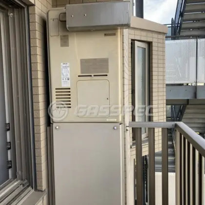 施工前の暖房熱源機（RUFH-V2400AA2-6）