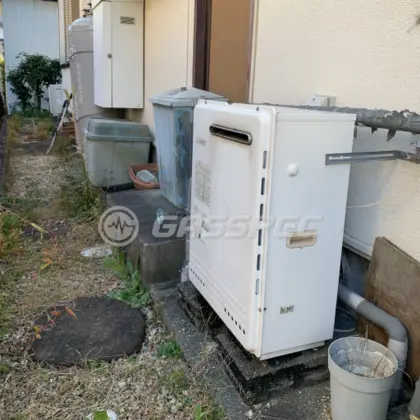 施工前の給湯器（GT-2028SARX）