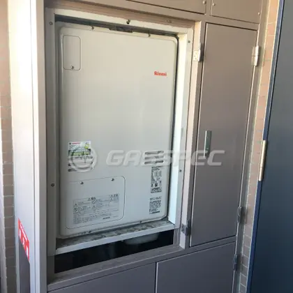 施工後の暖房熱源機（リンナイ RUFH-A2400AU2-3）