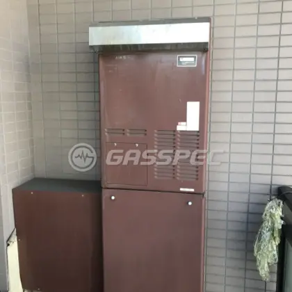 施工前の暖房熱源機（AT-366RSA-AW2Q-F）