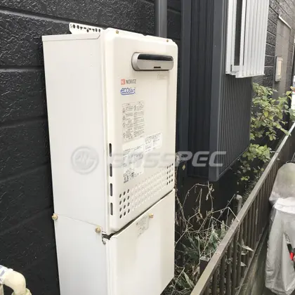 施工前の給湯器（GT-C2442SAWX-MB）