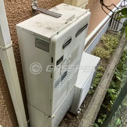 施工前の暖房熱源機（GTH-2434SAWXD）