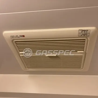 施工前の浴室乾燥機（DBD-22KTEA）