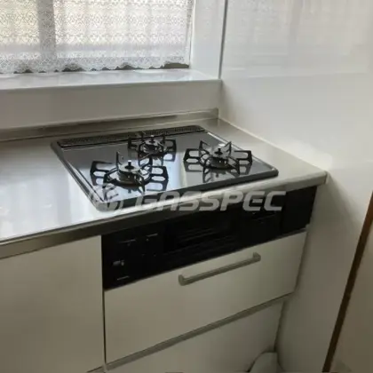 施工前のビルトインガスコンロ（RB32M4HSW）