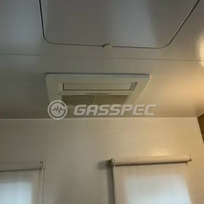 施工前の浴室乾燥機（ABD-3304KCSK-J）