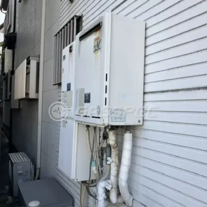 施工前の暖房熱源機（RUF-A2400SAW）