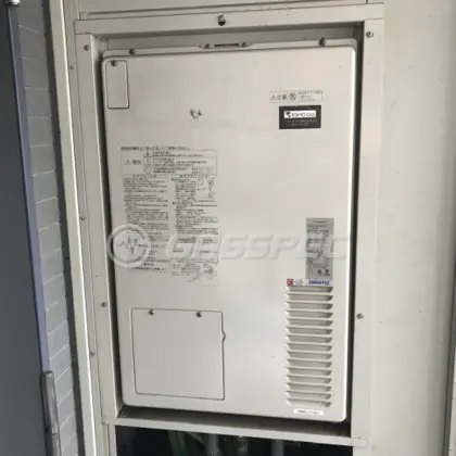 施工前の暖房熱源機（AT-4200ARSSW6Q-H）