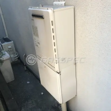 施工前の給湯器（GT-2428SAWX）