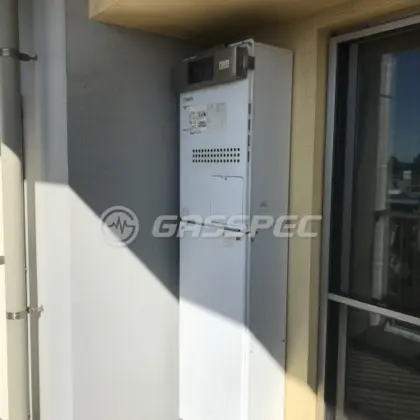 施工前の暖房熱源機（GTH-2434SAWX3H）