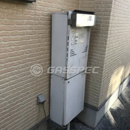 施工前の暖房熱源機（GTH-C2436SAWX3H）