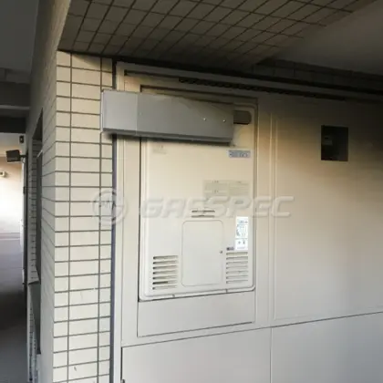 施工前の暖房熱源機（RUFH-2405AA2-3）