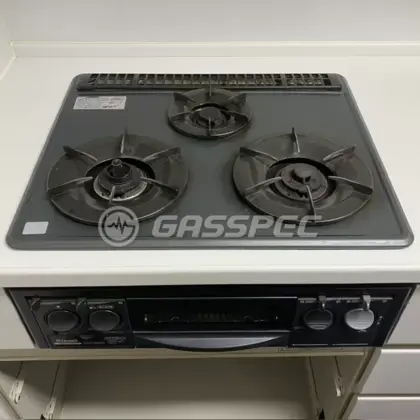 施工前のビルトインガスコンロ（RBG-31A7FS）