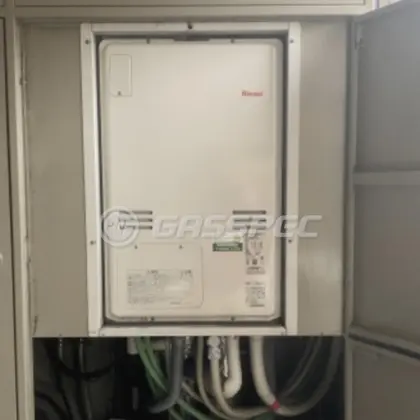 施工後の暖房熱源機（リンナイ RUFH-A2400AU2-3）
