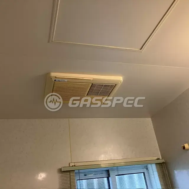 交換前の浴室乾燥機（マックス BS-131H-MHB）