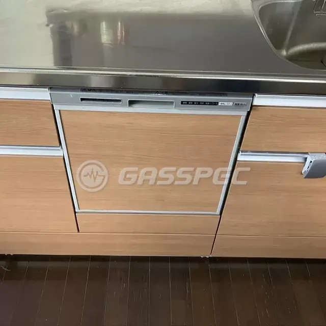 交換前のビルトイン食洗機（パナソニック NP-45RS6SJG）