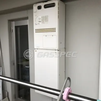 施工前の暖房熱源機（GTH-2413AWXH）