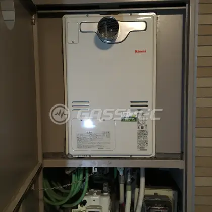 施工後の暖房熱源機（リンナイ RUFH-A2400AT2-3）