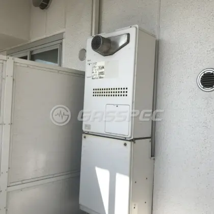 施工前の暖房熱源機（GTH-2434AWX3H-T）