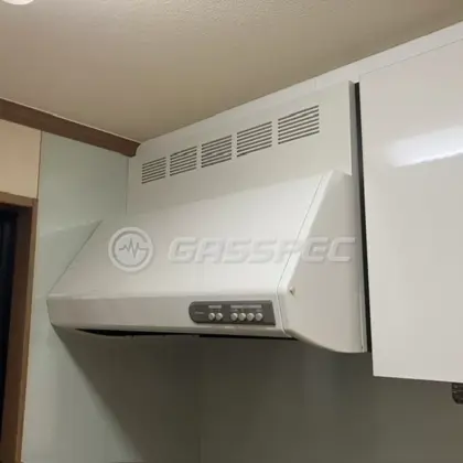 施工前のレンジフード（V-904KP）