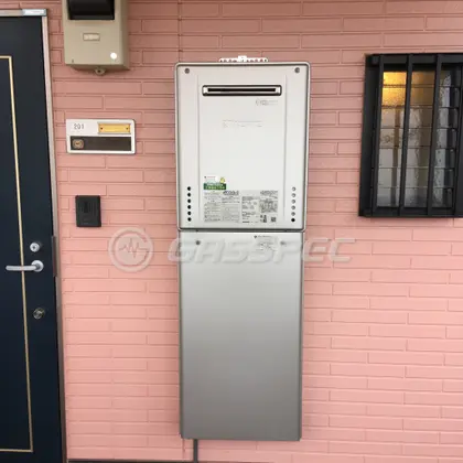 施工後の給湯器（ノーリツ GT-C2462AWX BL）