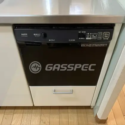 施工前のビルトイン食洗機（DW-SP45B(K)）