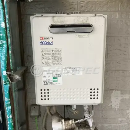 施工前の給湯器（GT-C2042SAWX-MB）