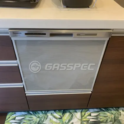 施工後のビルトイン食洗機（パナソニック NP-45MS8S）