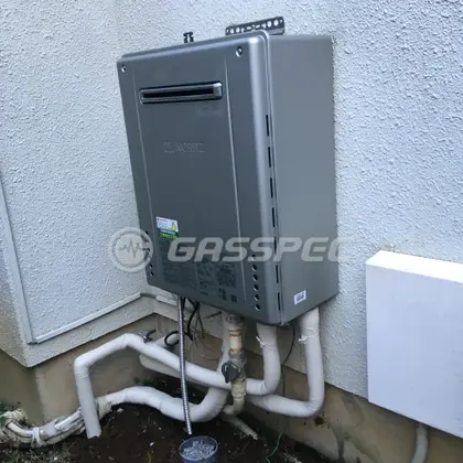 施工後の給湯器（ノーリツ GT-C2062SAWX BL）