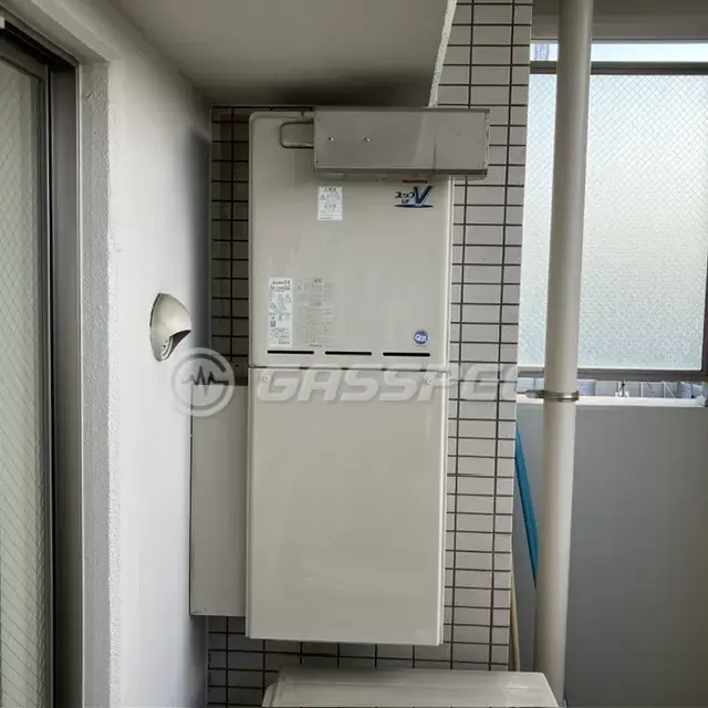 交換前の給湯器（リンナイ RUF-V2405SAA）