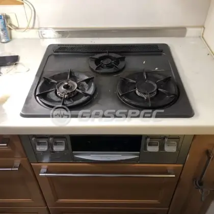 施工前のビルトインガスコンロ（DG3295NR）