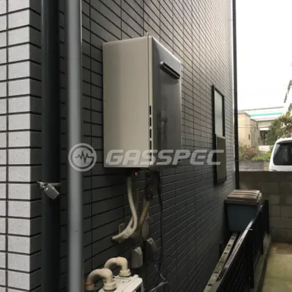 施工後の給湯器（リンナイ RUF-A1615SAW(B)）