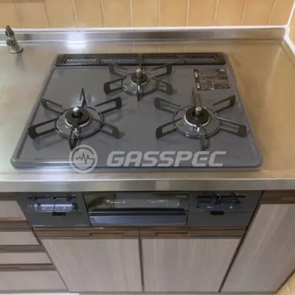 施工後のビルトインガスコンロ（リンナイ RS31W28H2RBW）