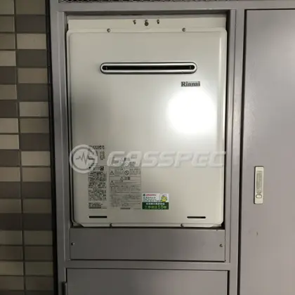 施工後の給湯器（リンナイ RUF-A1615SAW(B)）