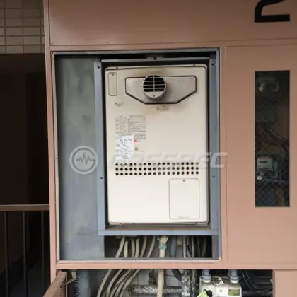 施工前の暖房熱源機