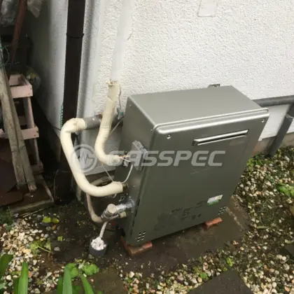 施工後の給湯器（ノーリツ GRQ-C2462SAX BL）