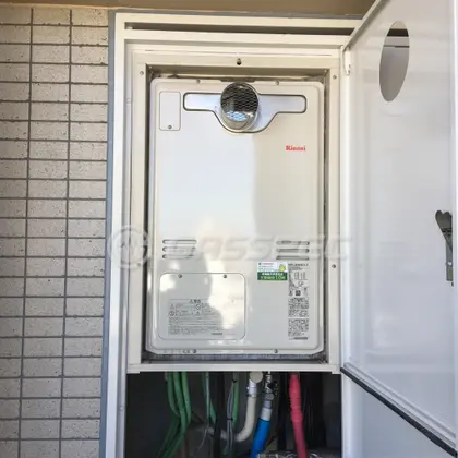 施工後の暖房熱源機（リンナイ RUFH-A2400AT2-3）