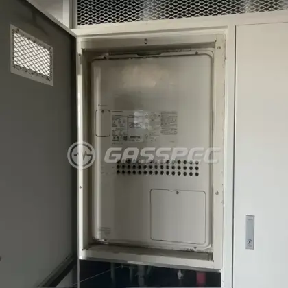 施工前の暖房熱源機（GTH-2444SAWX3H-H）